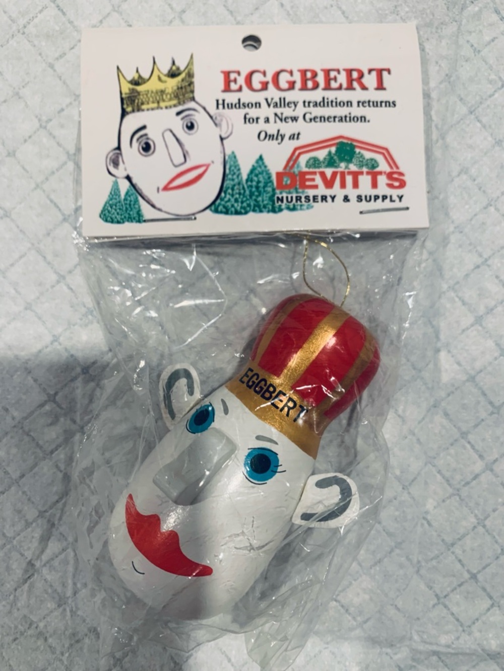 NWT Eggbert 2011 Ornament